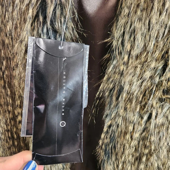 Regal Faux Fur Brown Vest w/ Hat Womens 2XL NWT - Picture 7 of 15